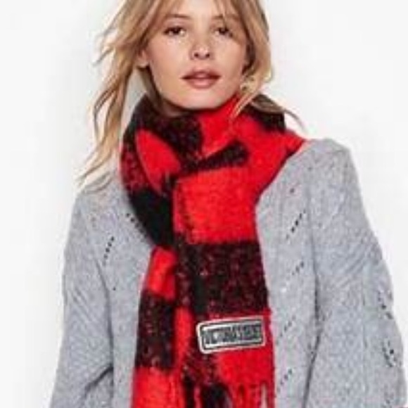 VICTORIA SECRET BUFFALO PLAID SCARF NWT - Picture 1 of 6